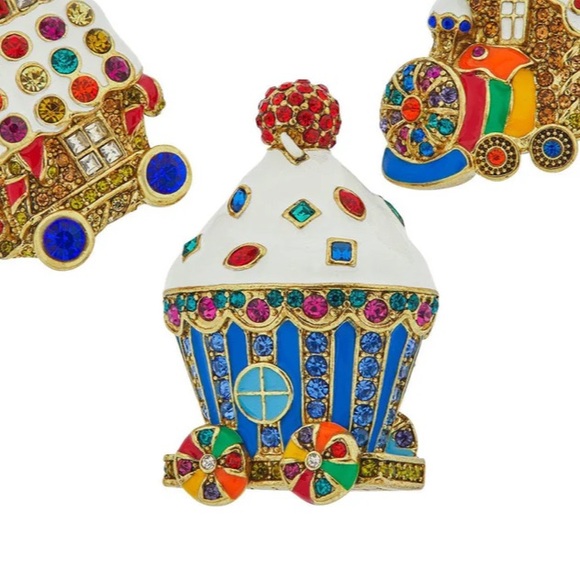HEIDI DAUS®"Holiday Express" Crystal & Enamel Holiday Cupcake Pin - Picture 7 of 11